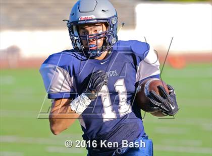 Thumbnail 1 in Camarillo @ Saugus photogallery.