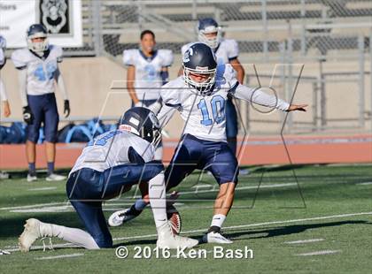 Thumbnail 2 in Camarillo @ Saugus photogallery.