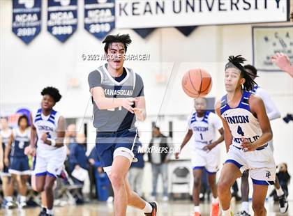 Thumbnail 3 in Union Catholic vs. Manasquan (Metro Classic) photogallery.