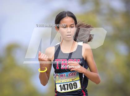Thumbnail 1 in Mt SAC Invitational (Division 1 - Race 81)  photogallery.