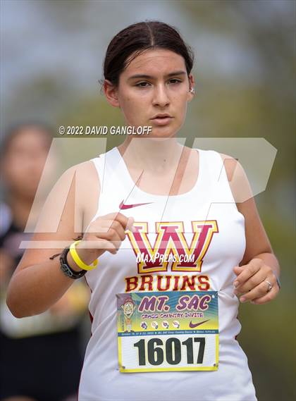 Thumbnail 1 in Mt SAC Invitational (Division 1 - Race 81)  photogallery.