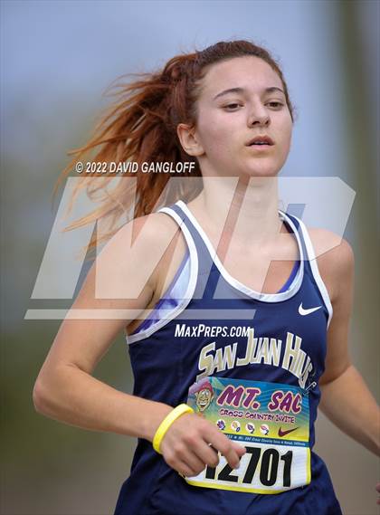 Thumbnail 1 in Mt SAC Invitational (Division 1 - Race 81)  photogallery.