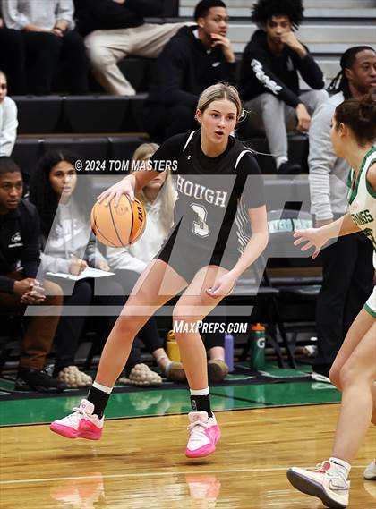 Thumbnail 3 in Hough @ Myers Park photogallery.