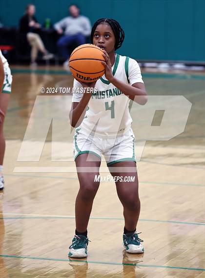 Thumbnail 1 in Hough @ Myers Park photogallery.