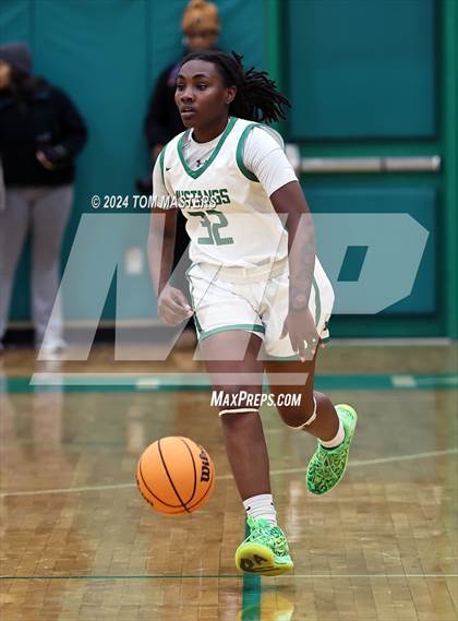 Thumbnail 2 in Hough @ Myers Park photogallery.