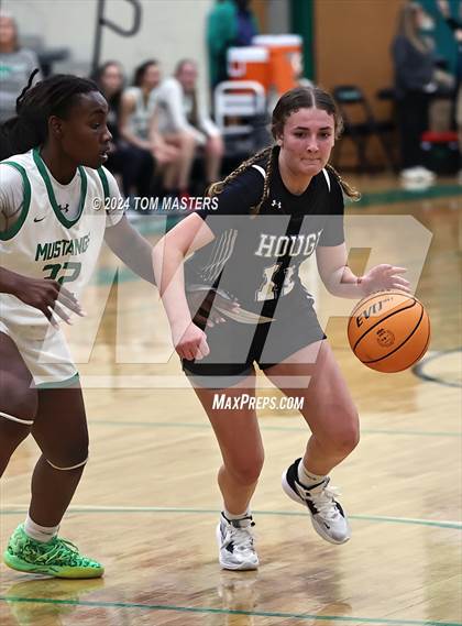 Thumbnail 2 in Hough @ Myers Park photogallery.
