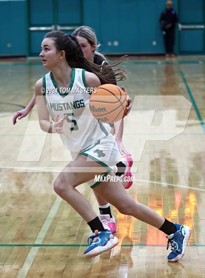 Thumbnail 2 in Hough @ Myers Park photogallery.