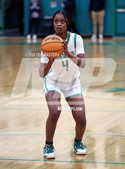 Thumbnail 2 in Hough @ Myers Park photogallery.