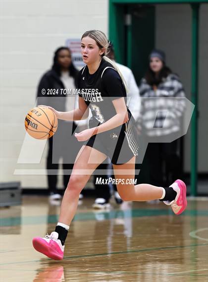 Thumbnail 2 in Hough @ Myers Park photogallery.