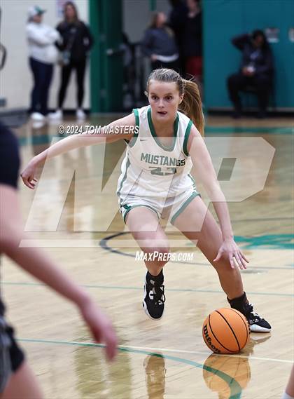 Thumbnail 2 in Hough @ Myers Park photogallery.