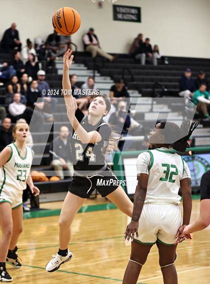 Thumbnail 1 in Hough @ Myers Park photogallery.