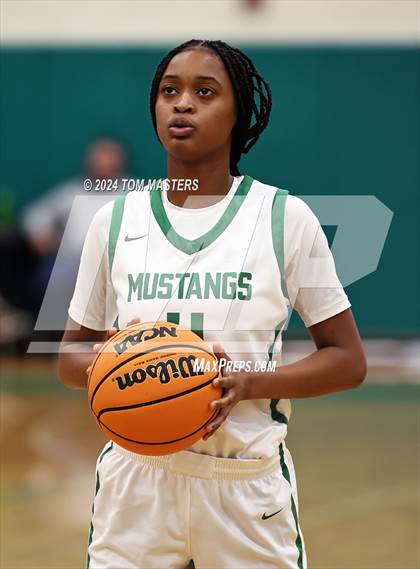 Thumbnail 3 in Hough @ Myers Park photogallery.