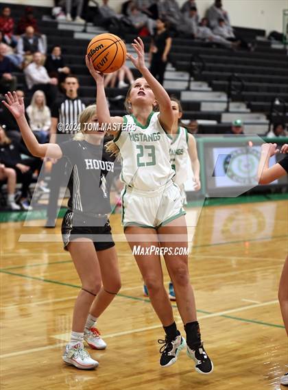 Thumbnail 3 in Hough @ Myers Park photogallery.