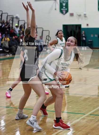 Thumbnail 2 in Hough @ Myers Park photogallery.