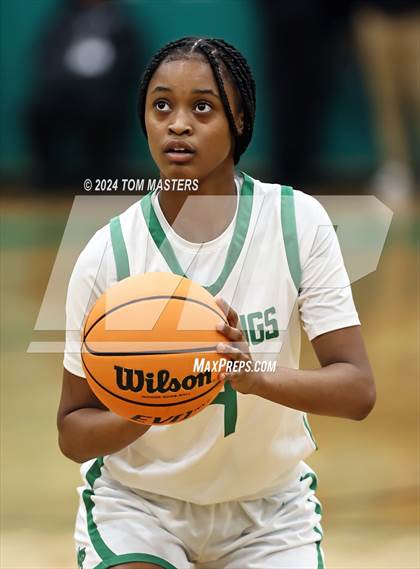 Thumbnail 3 in Hough @ Myers Park photogallery.