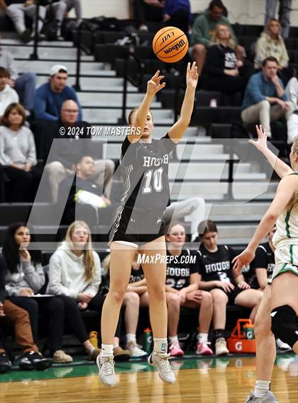 Thumbnail 3 in Hough @ Myers Park photogallery.