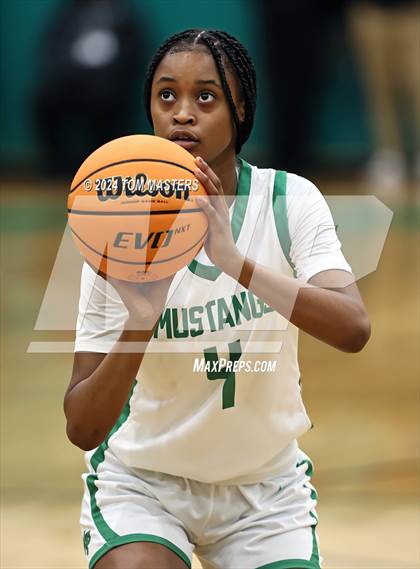 Thumbnail 1 in Hough @ Myers Park photogallery.