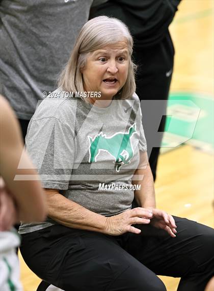 Thumbnail 3 in Hough @ Myers Park photogallery.