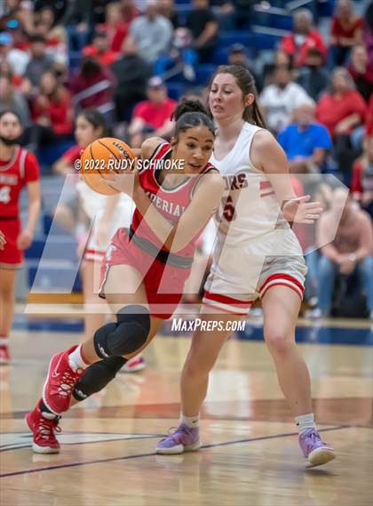 Thumbnail 2 in Fallbrook vs. Imperial (CIF SDS D2 Championship) photogallery.