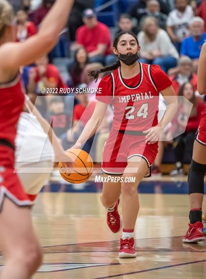 Thumbnail 3 in Fallbrook vs. Imperial (CIF SDS D2 Championship) photogallery.