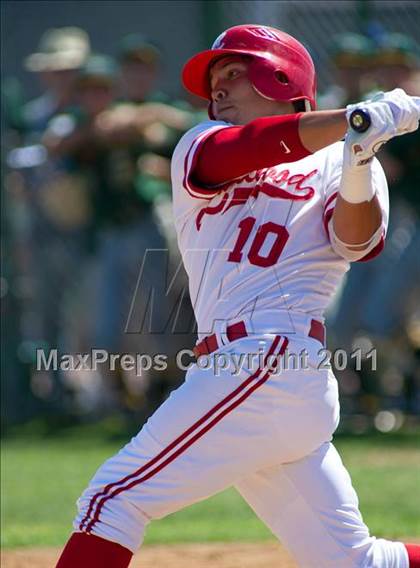 Thumbnail 1 in Edison vs. Lakewood (CIF SS Playoffs) photogallery.
