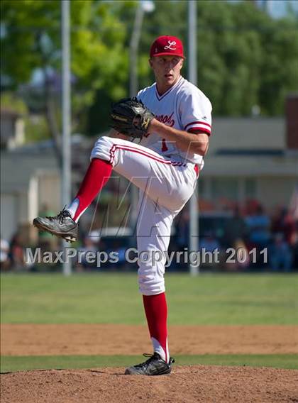 Thumbnail 3 in Edison vs. Lakewood (CIF SS Playoffs) photogallery.