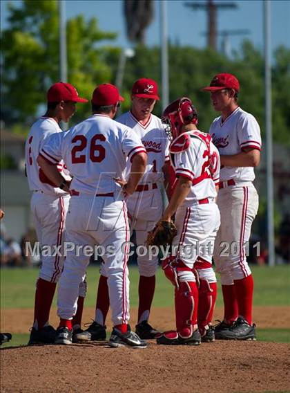 Thumbnail 1 in Edison vs. Lakewood (CIF SS Playoffs) photogallery.