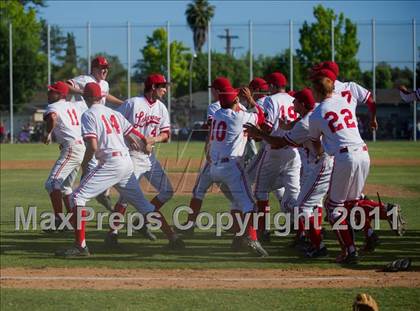 Thumbnail 2 in Edison vs. Lakewood (CIF SS Playoffs) photogallery.