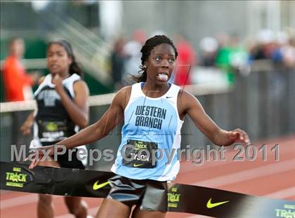 Thumbnail 1 in 2011 Nike Track Nationals photogallery.