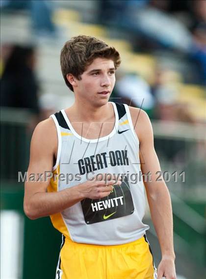 Thumbnail 2 in 2011 Nike Track Nationals photogallery.