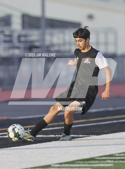 Thumbnail 2 in James Logan vs Milpitas photogallery.