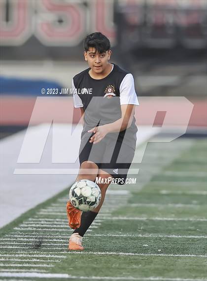 Thumbnail 2 in James Logan vs Milpitas photogallery.