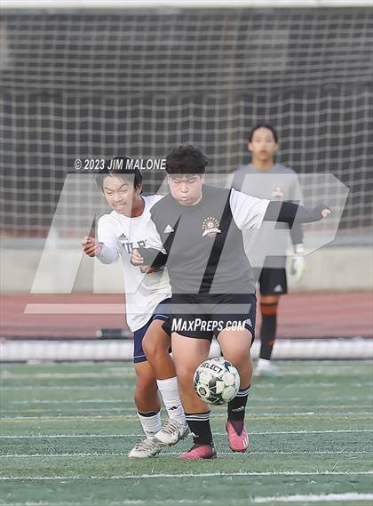 Thumbnail 2 in James Logan vs Milpitas photogallery.