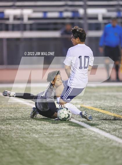 Thumbnail 2 in James Logan vs Milpitas photogallery.