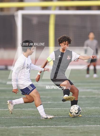 Thumbnail 3 in James Logan vs Milpitas photogallery.