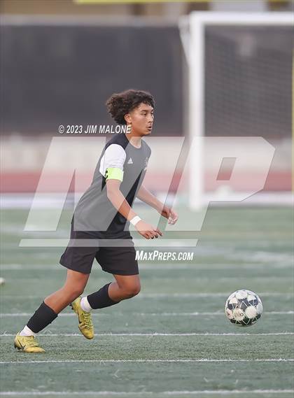 Thumbnail 2 in James Logan vs Milpitas photogallery.