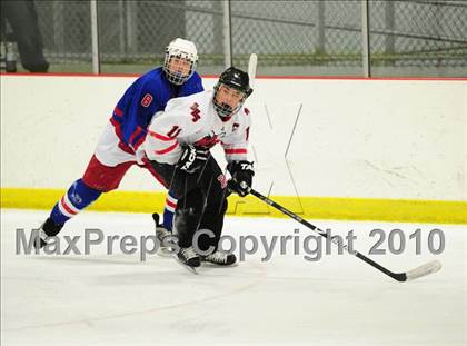 Thumbnail 2 in Glastonbury @ Branford photogallery.