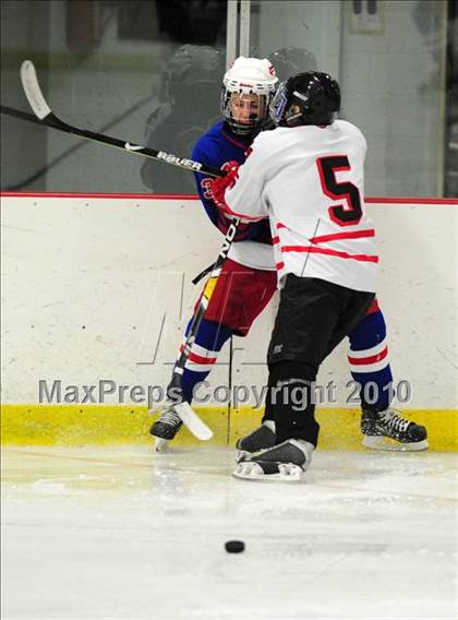 Thumbnail 3 in Glastonbury @ Branford photogallery.