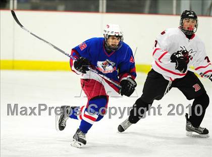 Thumbnail 1 in Glastonbury @ Branford photogallery.
