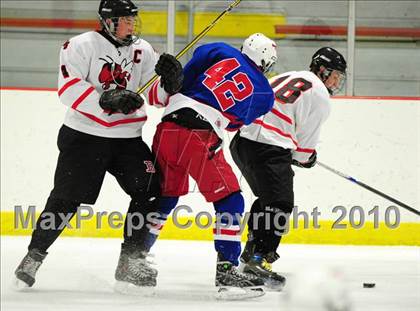 Thumbnail 2 in Glastonbury @ Branford photogallery.