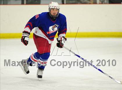 Thumbnail 3 in Glastonbury @ Branford photogallery.