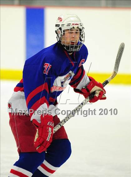 Thumbnail 3 in Glastonbury @ Branford photogallery.