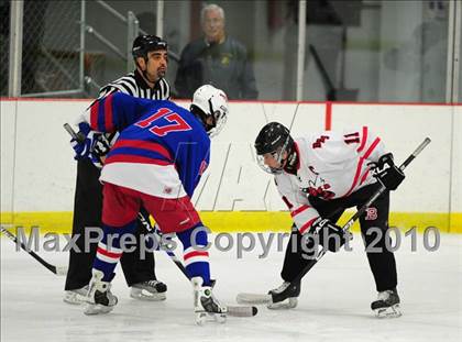 Thumbnail 3 in Glastonbury @ Branford photogallery.
