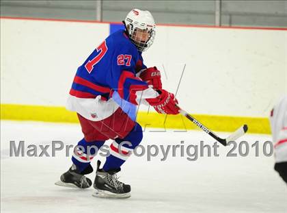Thumbnail 2 in Glastonbury @ Branford photogallery.