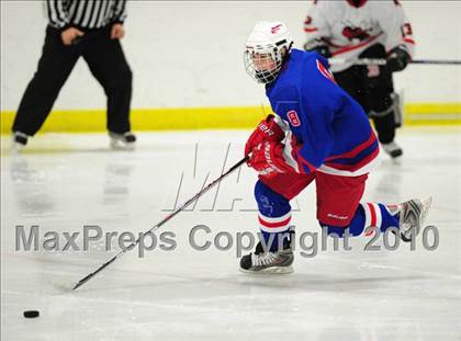 Thumbnail 1 in Glastonbury @ Branford photogallery.