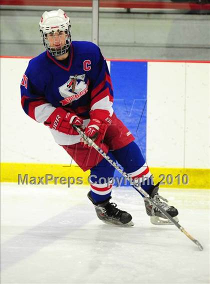 Thumbnail 2 in Glastonbury @ Branford photogallery.
