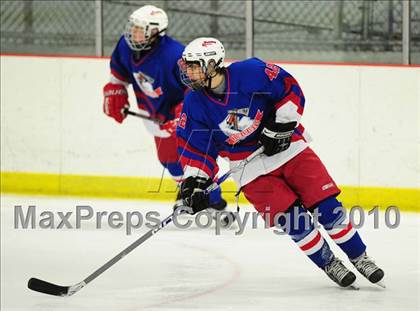 Thumbnail 3 in Glastonbury @ Branford photogallery.