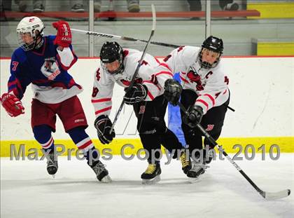 Thumbnail 2 in Glastonbury @ Branford photogallery.