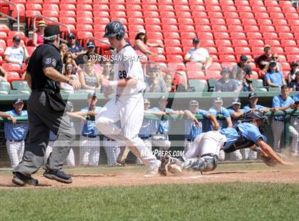 Thumbnail 2 in Franklin vs. St. John's Prep (MIAA Division 1A Quarterfinal) photogallery.