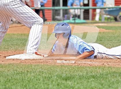 Thumbnail 2 in Franklin vs. St. John's Prep (MIAA Division 1A Quarterfinal) photogallery.